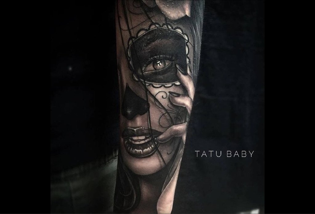 Tatouage Santa Muerte : tout ce qu'il faut savoir - TattooMe - Le