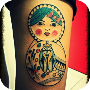 Poupée russe tatouage Inkorporel