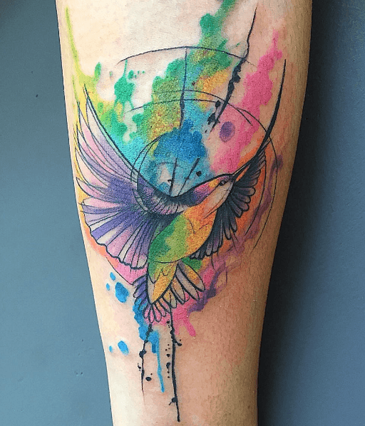 tatouage colibri aquarelle