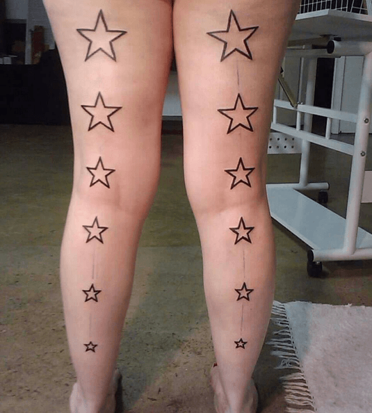 Tatouage étoiles mollets