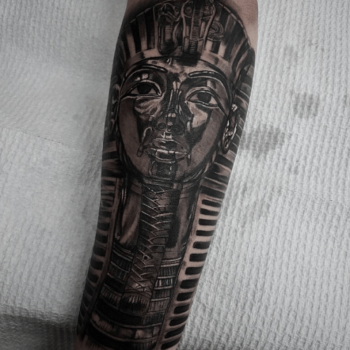 Tatouage egyptien pharaon black and grey