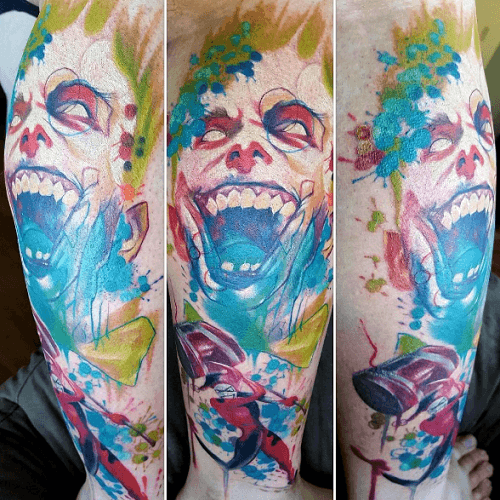 Tatouage Joker Harley Quinn mollet aquarelle