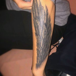 tatouage longue aile