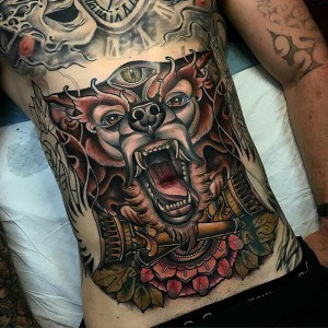 tatouage animal nombril
