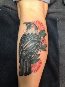 tatouage avant bras oiseau