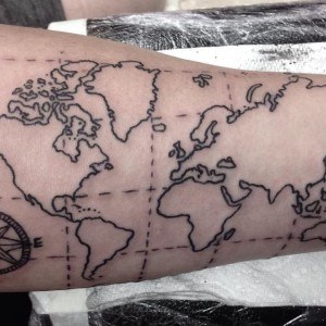 tatouage carte monde