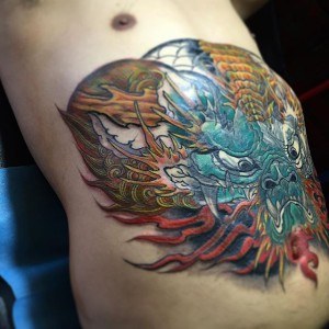 tatouage ventre chinois