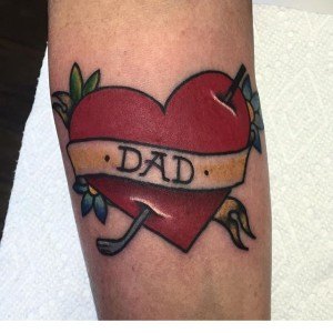 tatouage coeur percé papa