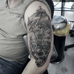 tatouage crane bateau