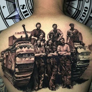 tatouage dos 3D militaire
