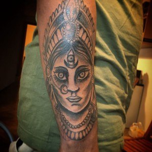 tatouage épais hindou