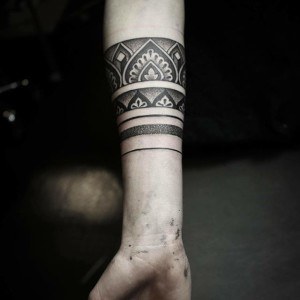 tatouage ethnique