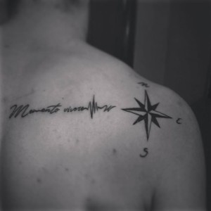 tatouage étoile phrase