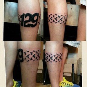 tatouage frise chiffre