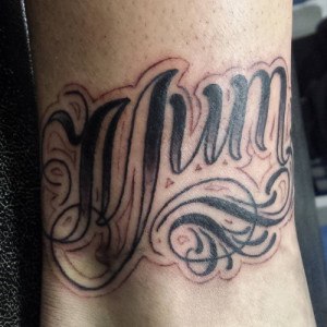 tatouage cheville maman