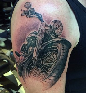 tatouage moto motard 