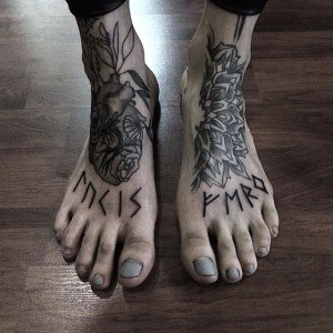 tatouage pieds russe