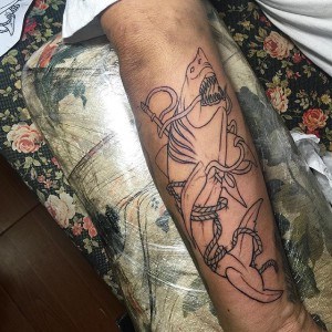 tatouage piège requin