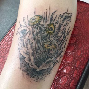 tatouage bouquet pissenlit