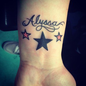 tatouage étoile prenom