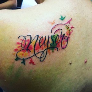 tatouage couleur prenom