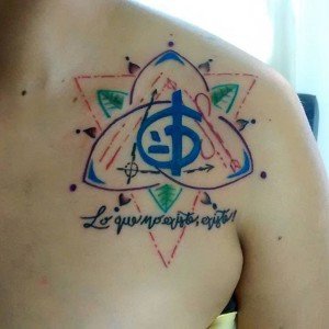 tatouage message symbole