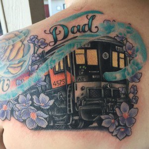 tatouage train papa