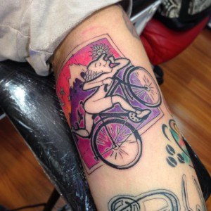 tatouage cyclisme voyage