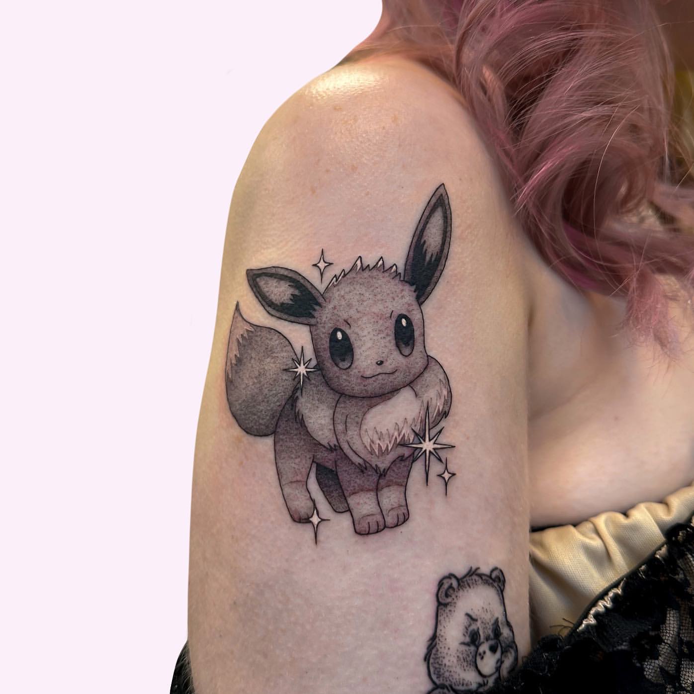 Tatouage Evoli, le pokemon multiforme - TattooMe - Le Meilleur du Tatouage